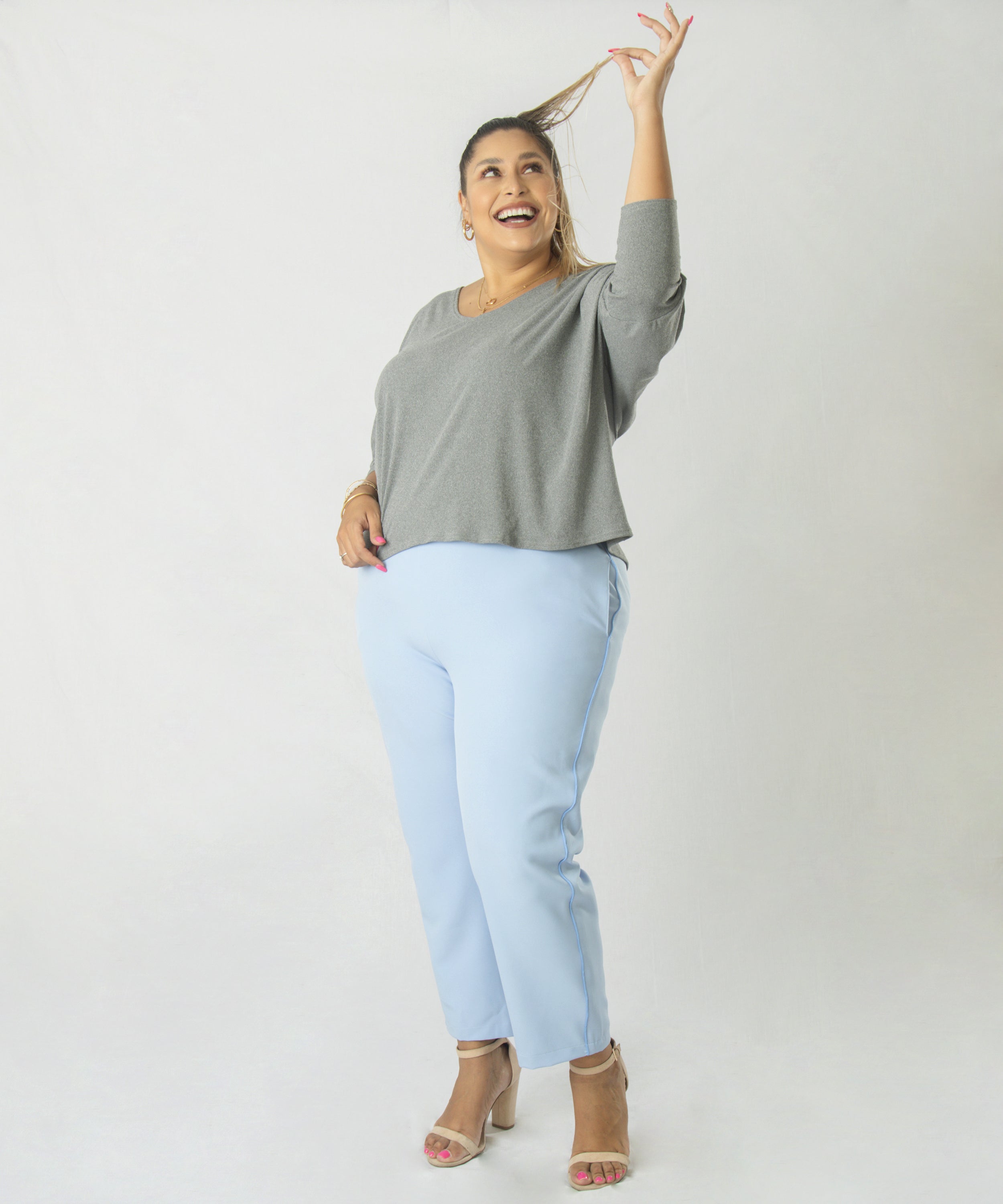 PANTALÓN CATA A LA CINTURA CON ELÁSTICO POSTERIOR